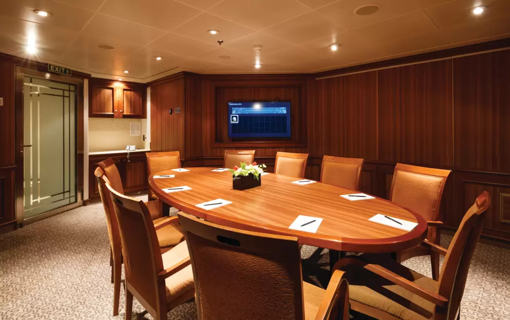 Silversea - Silver Spirit - Card and conference room 1.jpg